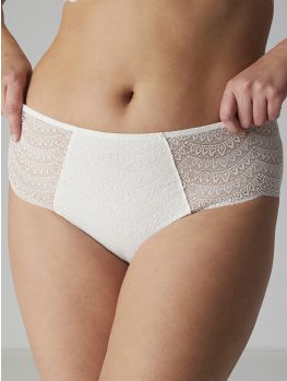 braga alta blanco natural Karma de Simone Pérele. Vista frontal sobre modelo