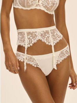 liguero de tul bordado, color blanco natural