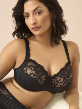 sujetador con aros primadonna madison color negro, vista de medio perfil sobre modelo