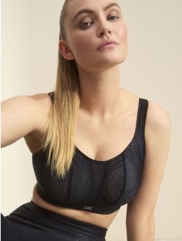 Sujetador deportivo PrimaDonna Sport The Game negro visto de frente sobre modelo