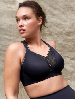 sujetador deportivo con aro y fino foam, color negro. Modelo talla 95D