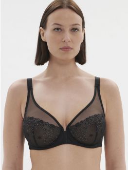 sujetador escotado negro gema. Modelo talla 95D