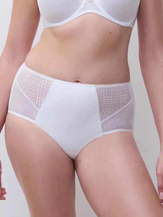 Braga alta moldeadora Chantelle Intrigue