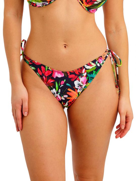 Braguita bikini Freya Swim Kailua Shores Tie-Side en modelo, vista frontal, ajuste personalizado con lazos