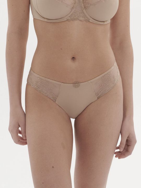 braga slip color piel