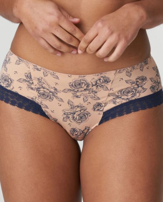 Short Matama