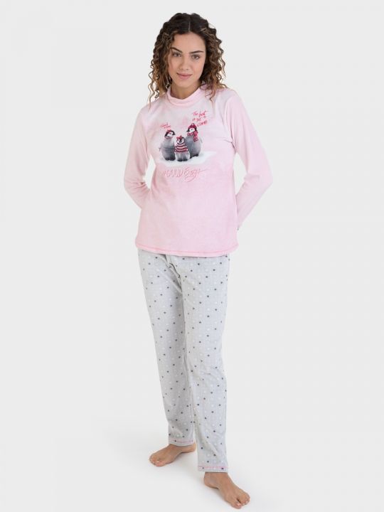 Pijama de mujer micro polar con pingüinos.