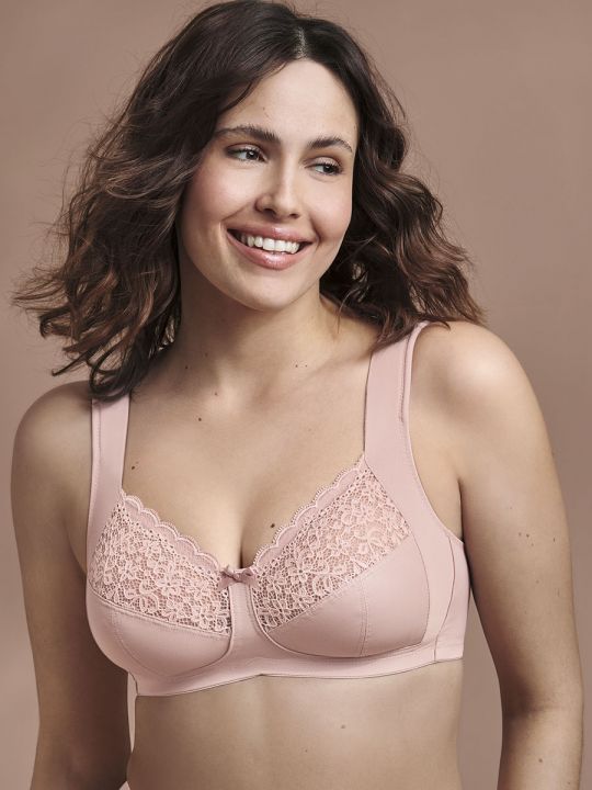 sujetador reductor sin aros color rosa palo Anita Havanna. Vista frontal sobre modelo