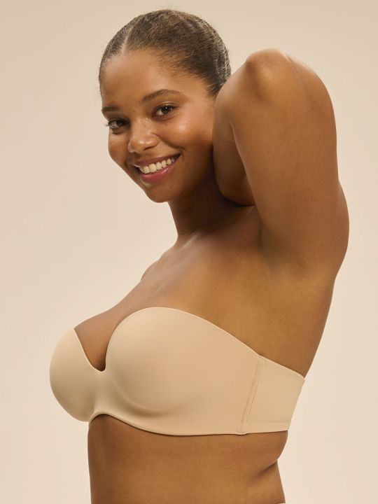 sujetador sin tirantes, color negro