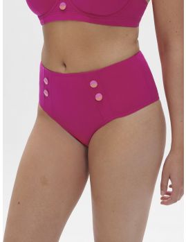 Bikini braga alta, modelo talla 4