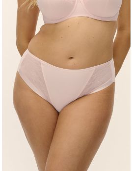 braga Fantasie Illusion color rosa blush, vista frontal sobre modelo