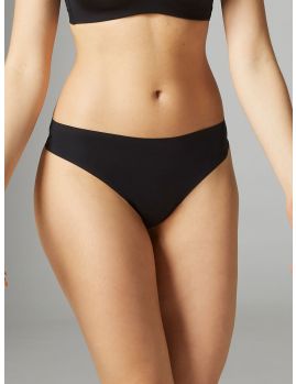 frente tanga brasileña negra