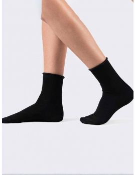 calcetines para mujer, sin puño. Color negro