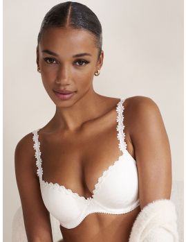sujetador push up color blanco natural