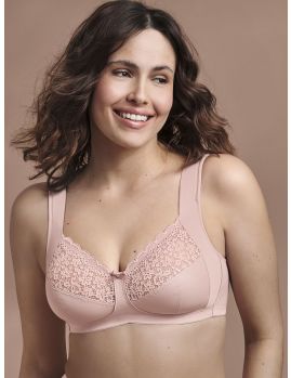 sujetador reductor sin aros color rosa palo Anita Havanna. Vista frontal sobre modelo