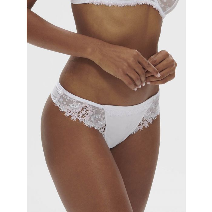 brasilena Wish Simone Perele PV24 Inimar lenceria y corseteria online femenina